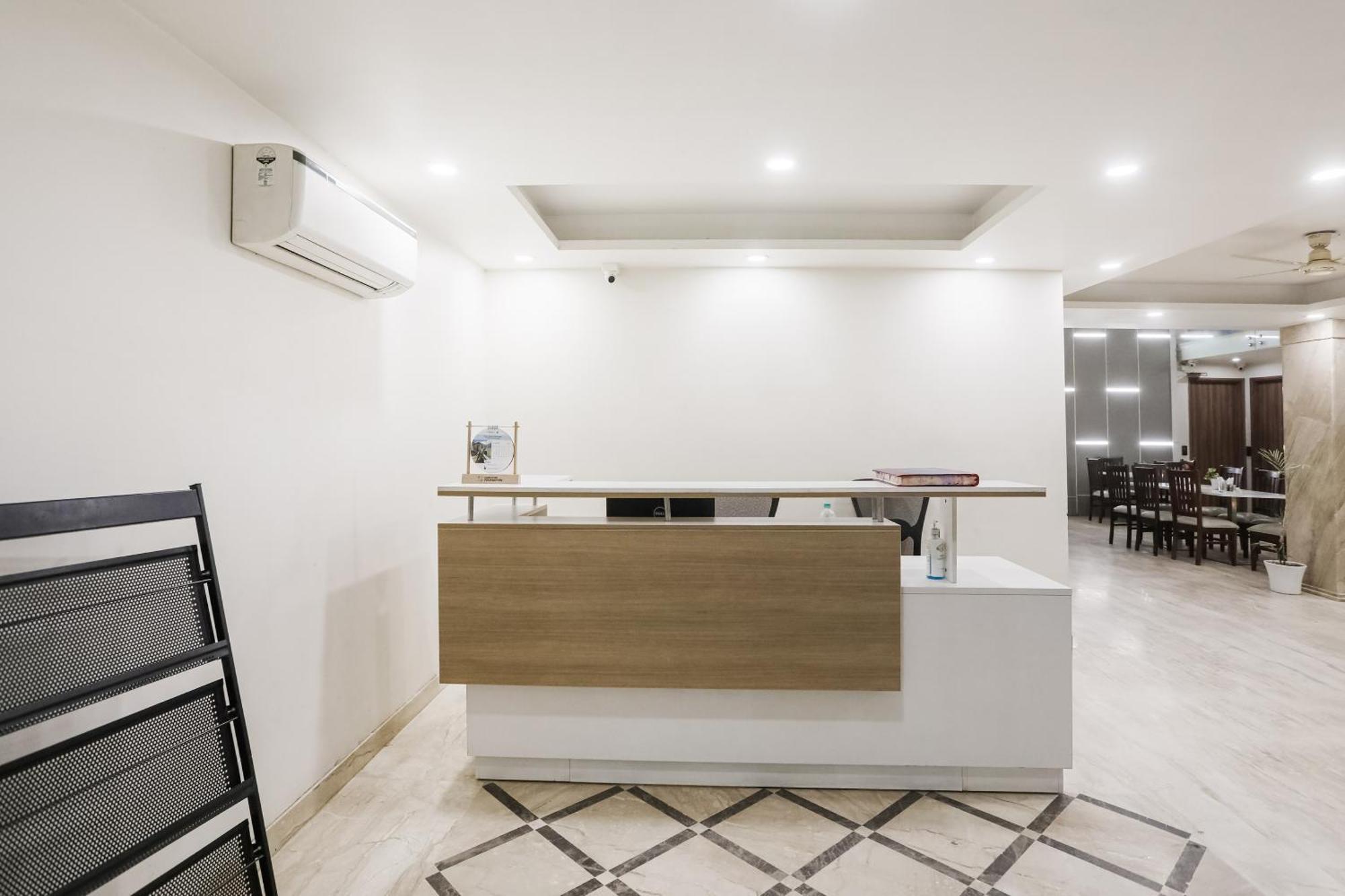 Townhouse The Amv Hotel Gurgaon Exterior foto