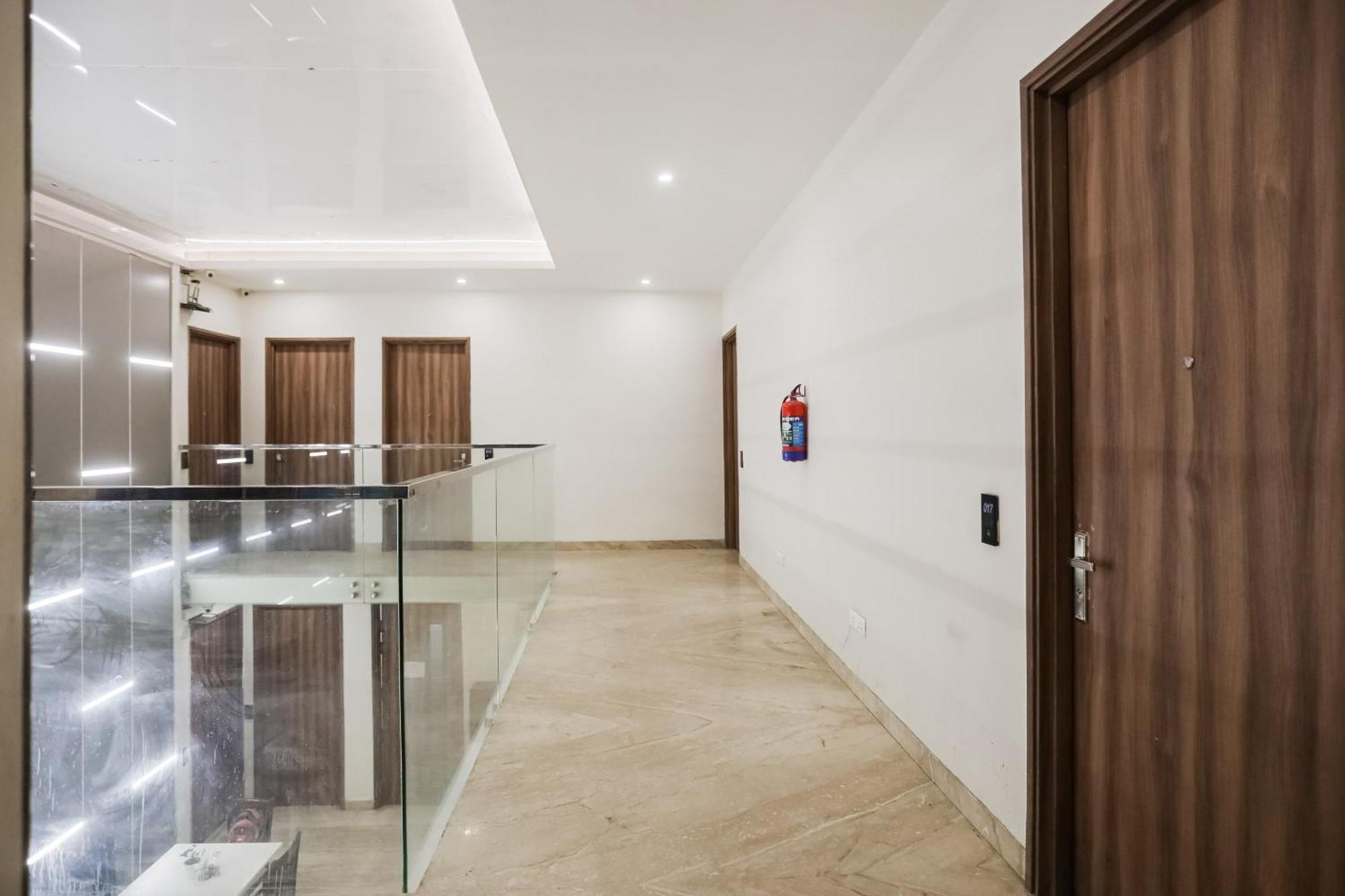 Townhouse The Amv Hotel Gurgaon Exterior foto