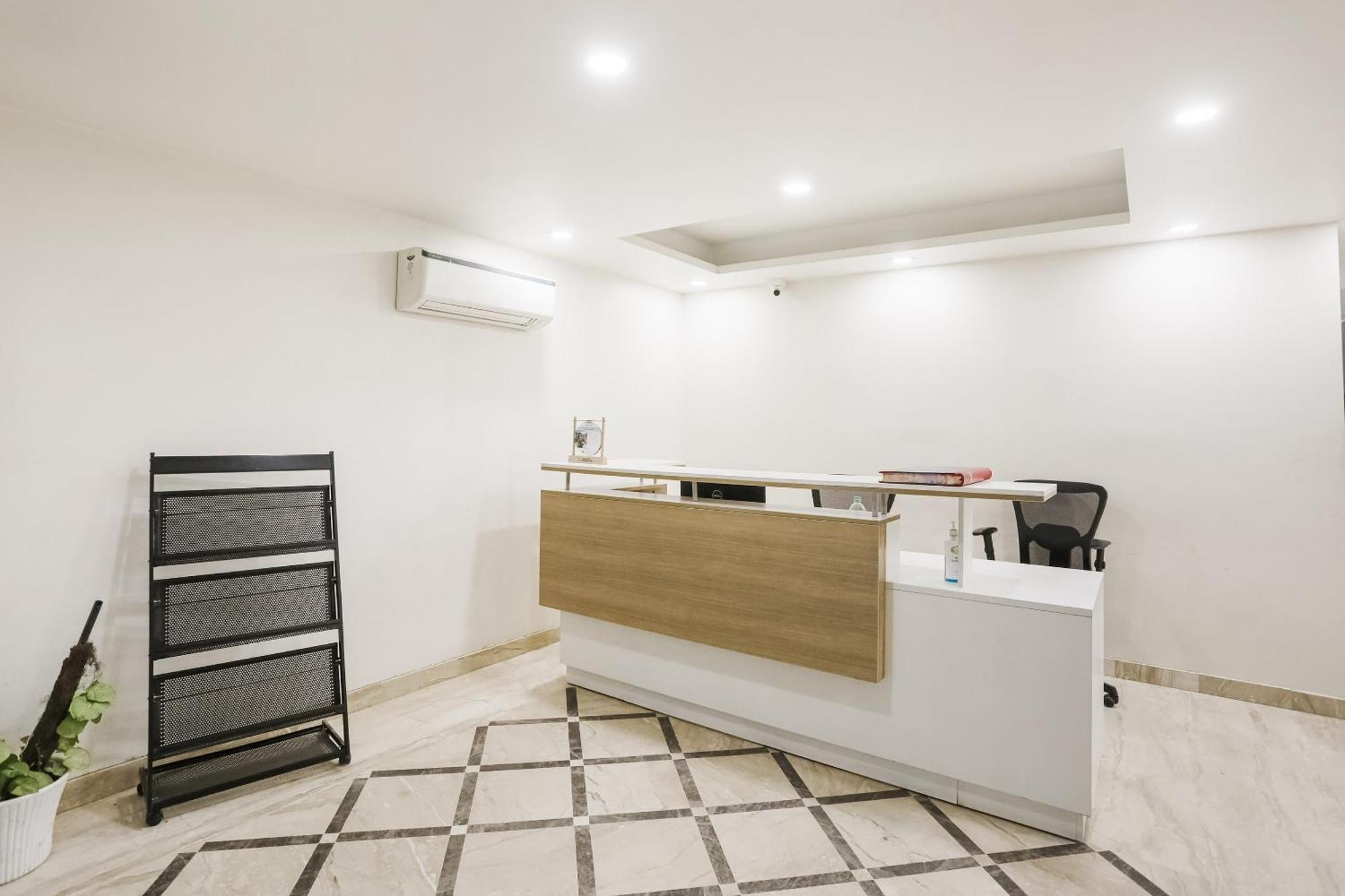 Townhouse The Amv Hotel Gurgaon Exterior foto